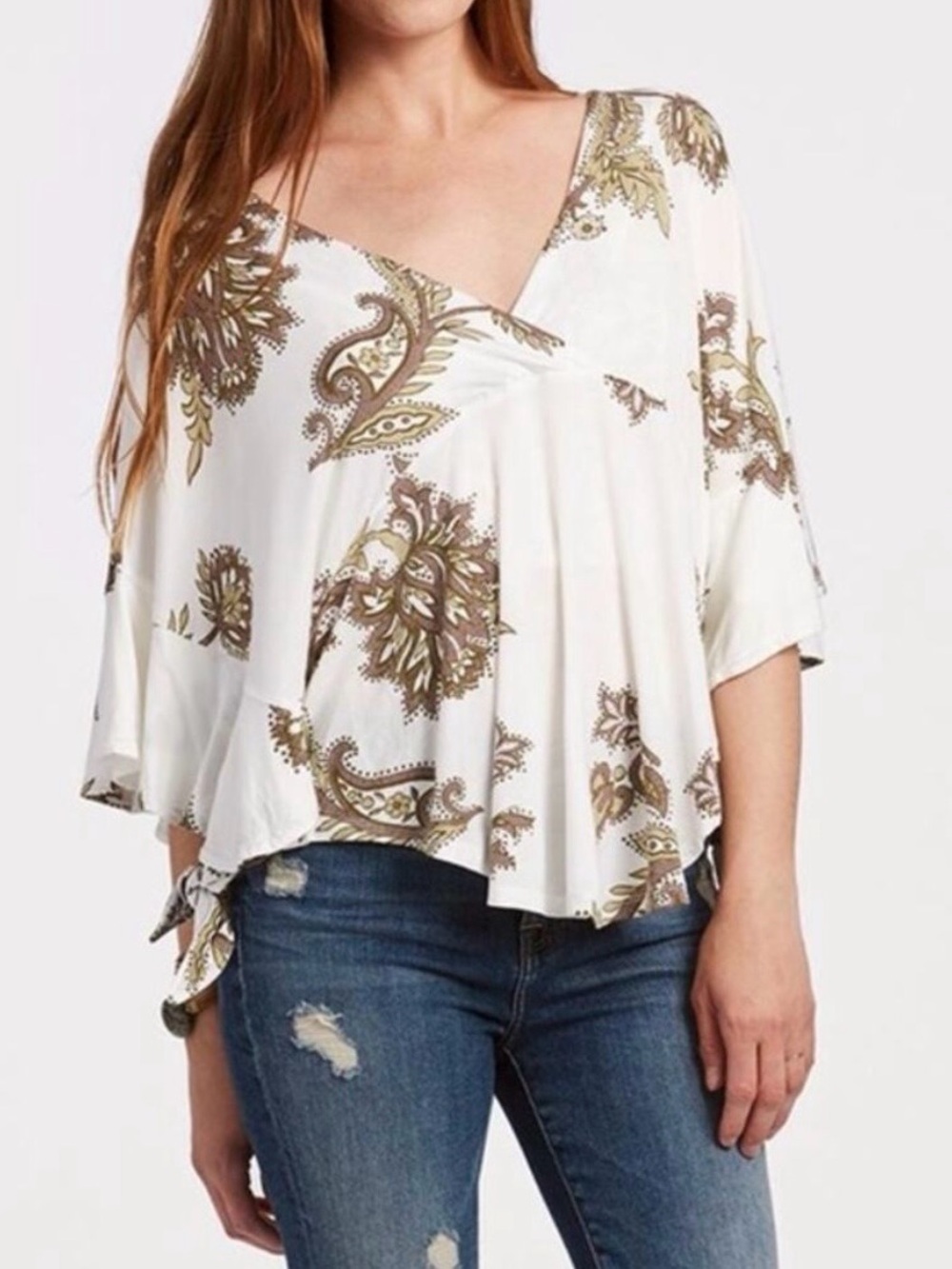 Free People Maui Wowie White Paisley V-Neck Flutter Sleeve Top Blouse Size XS